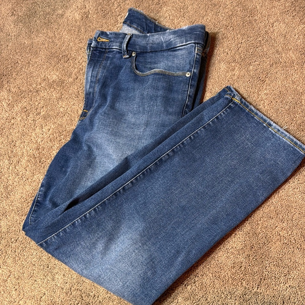 Good American always fits size 14-18